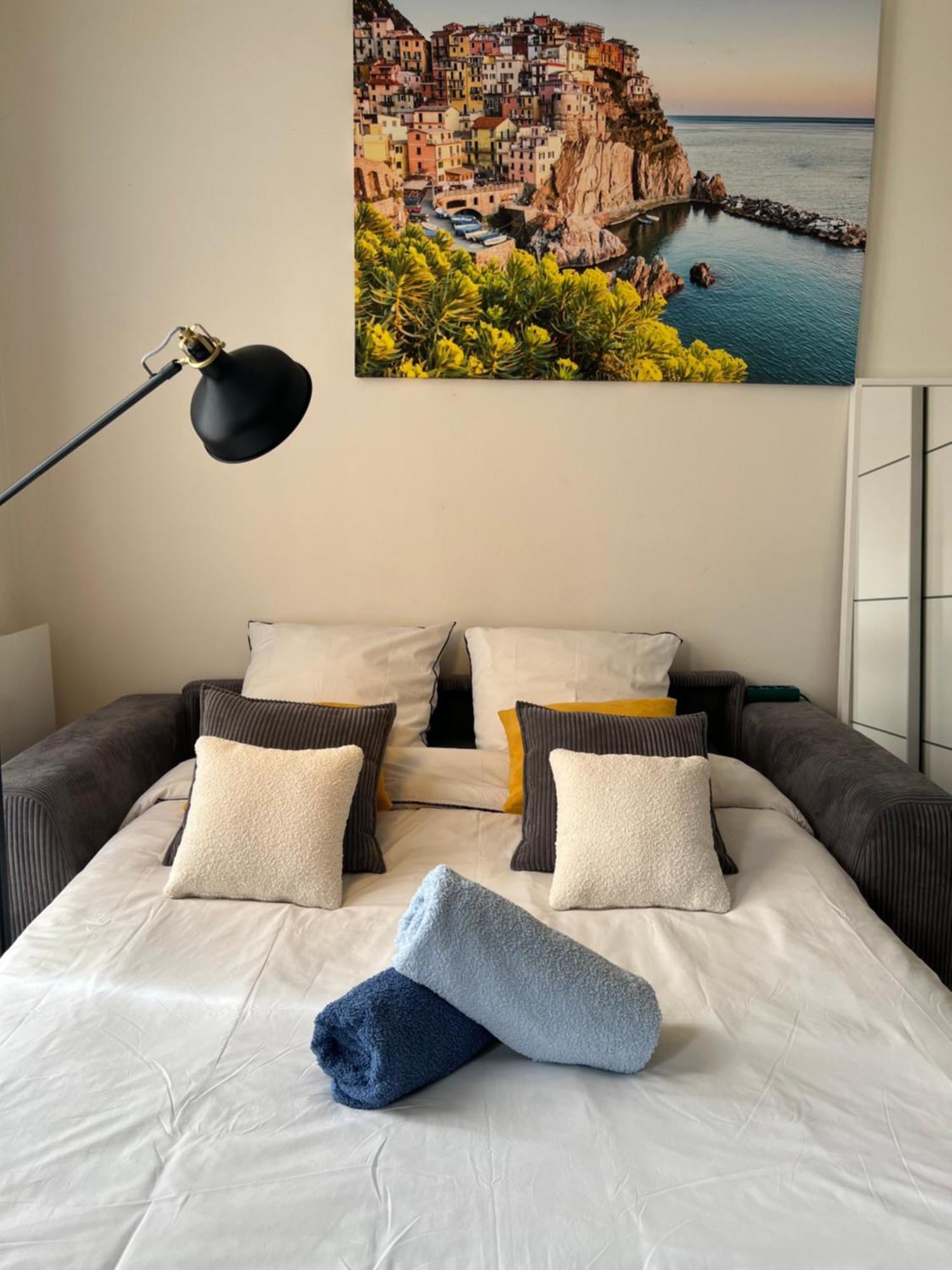 Grand Studio Lumineux En Plein Coeur De Versay Dış mekan fotoğraf